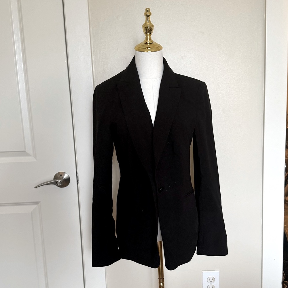 Calvin Klein Notch Lapel Long Sleeve One Button Jacket